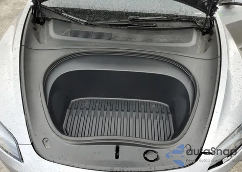 2025 Tesla Model 3 from USA, damaged, VIN 5YJ3E1EB8SF875944